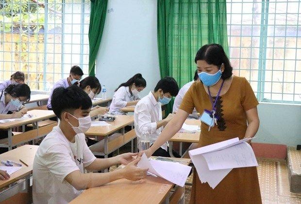 Kỳ thi tốt nghiệp THPT 2025, dự kiến thi 10 môn: Trong đó 4 môn bắt buộc và 6 môn lựa chọn