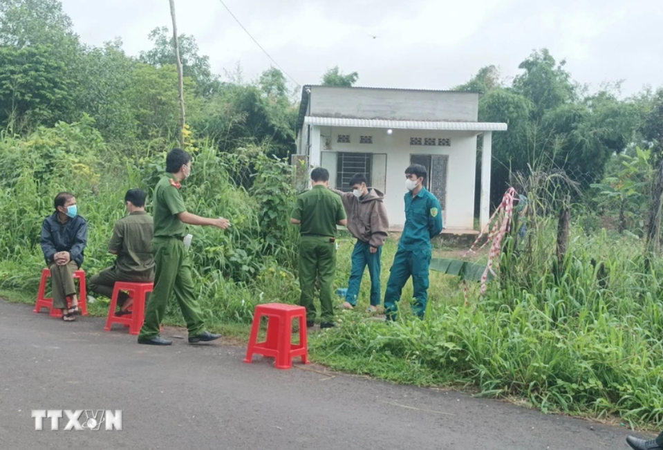 Tình tiết bất ngờ trong vụ th:i th:ể người phụ nữ bị ch:áy trong phòng tắm: Con trai bảo mẹ đã đi vắng