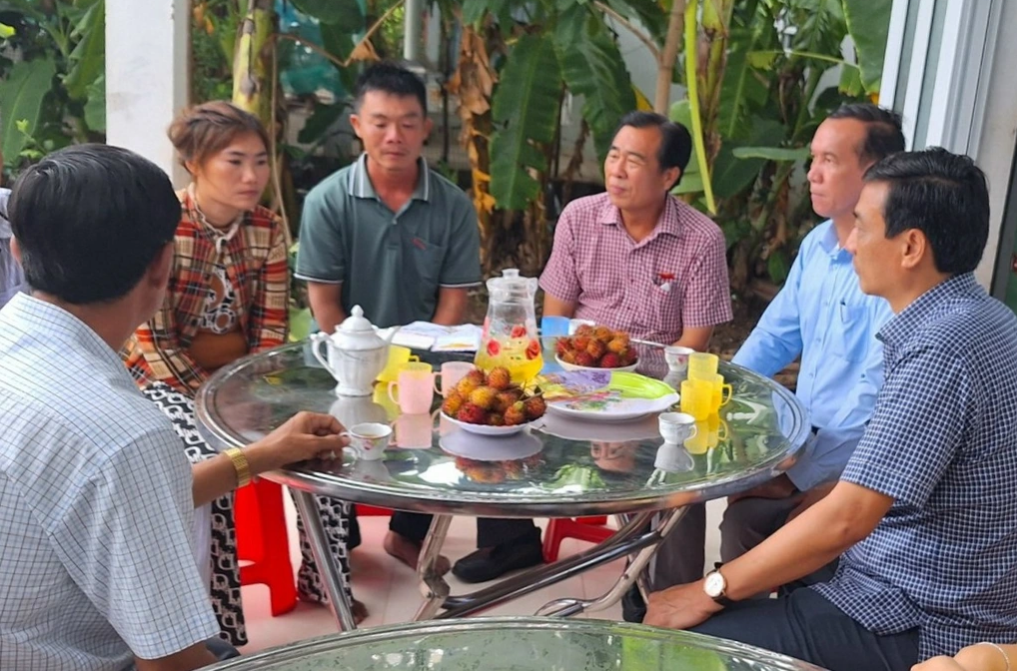 Đau lòng vụ cặp sinh đôi 2 tuổi chết đuối thương tâm: ‘Chỉ 10 phút tôi đã mất 2 con, thương các con vắn số quá’