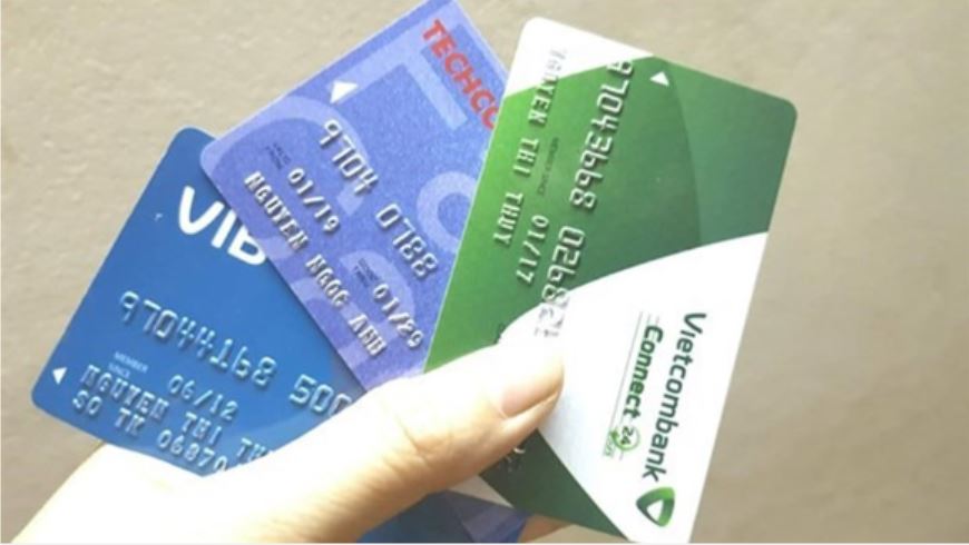 Nhiều ngân hàng thông báo thời điểm ngừng giao dịch thẻ từ ATM
