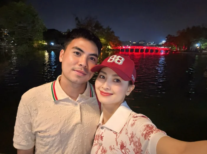 Bạn gái cầu thủ Đức Huy bức xúc lên tiếng khi bị nhận xét: “Trông xinh thế mà đi yêu cầu thủ bóng đá”