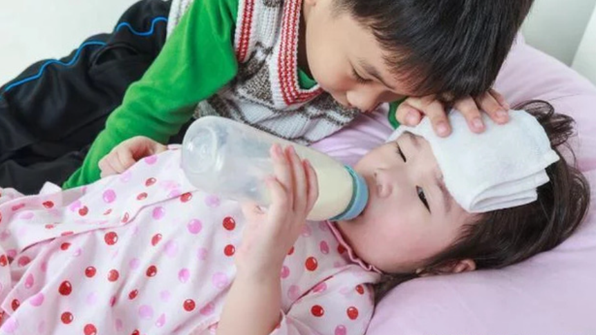 Cả 2 đứa con trong gia đình đều mắc UT gan, bác sĩ khuyên: 2 loại thực phẩm nên xuất hiện trên bàn ăn càng ít càng tốt