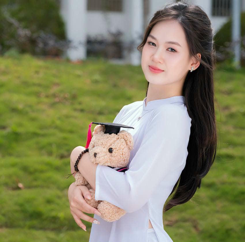 Chân dung 9 thủ khoa toàn quốc đạt 30 điểm tuyệt đối tốt nghiệp THPT
