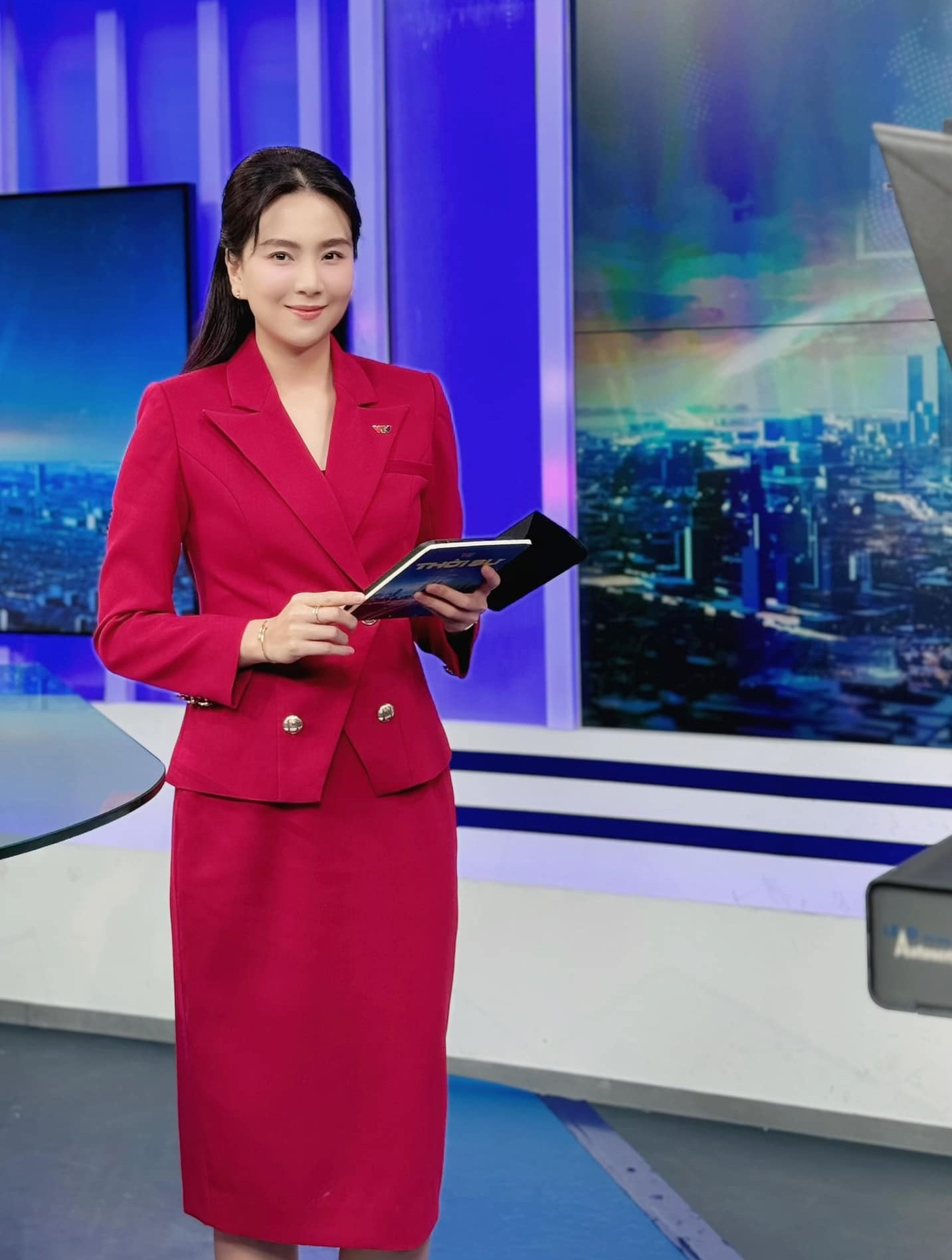 Cuộc sống của ‘MC đẹp nhất VTV’ sau 2 lần làm dâu hào môn ra sao?