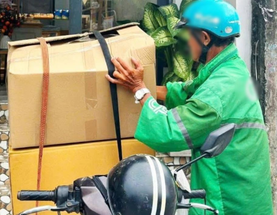 Hình ảnh cuối cùng của bác tài xế xe ôm trước khi bị sat:hai: Làm đủ nghề để kiếm thêm thu nhập lo cho gia đình ở tuổi 55