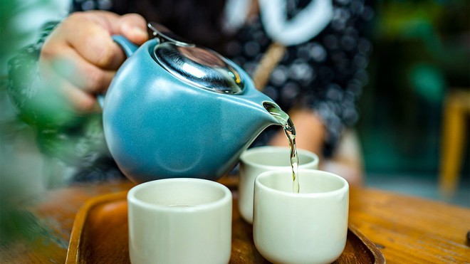U.n.g thư rất ‘sợ’ 1 loại nước rẻ tiền, uống hàng ngày còn giúp đẩy lùi đột quỵ, đánh tan mỡ máu