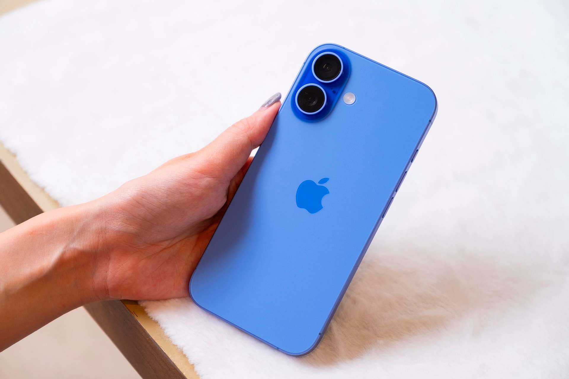 5 chiếc iPhone cũ đáng mua nhất năm 2025